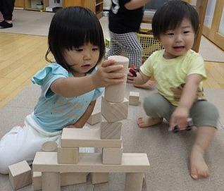 積み木遊び