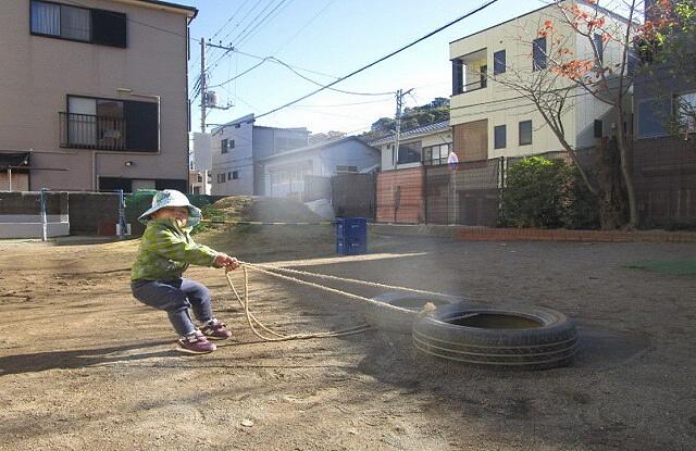 園庭遊び