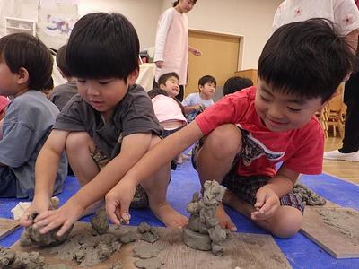 発想力あふれる土粘土遊び!