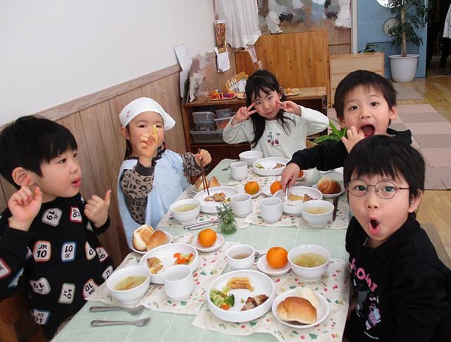 楽しい！嬉しい！給食！