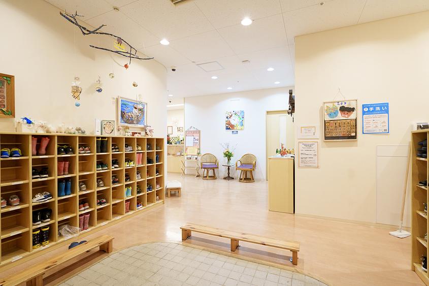 とても入り口が広い園です。