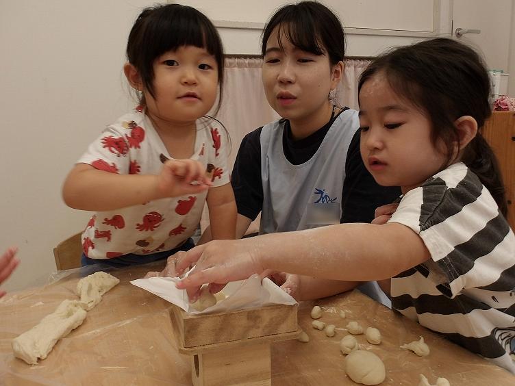 お月さまも喜んでくれるかな