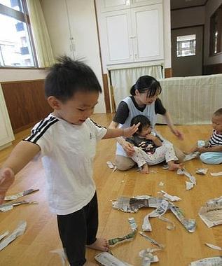 新聞紙遊びver.1