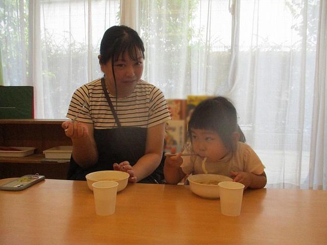 親子で楽しくうどん作り！