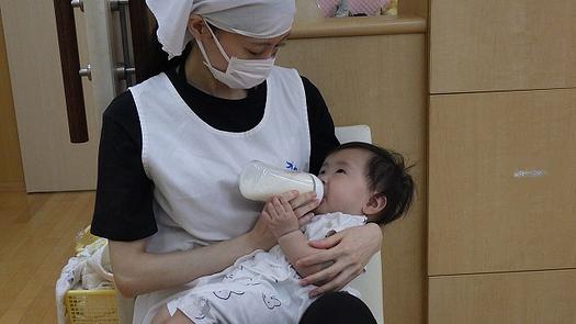 たべるのってたのしいね！