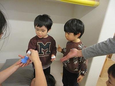 外から帰ったら　手洗い・うがい