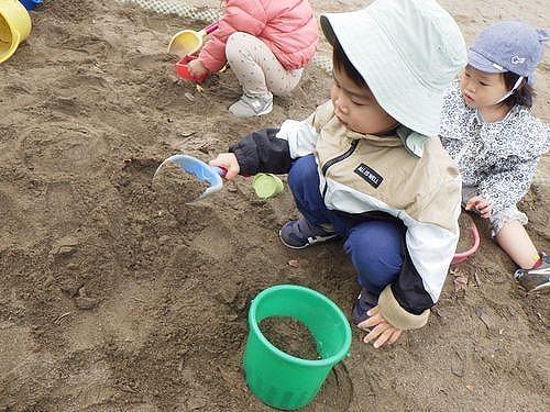 ケーキづくりむずかしい…