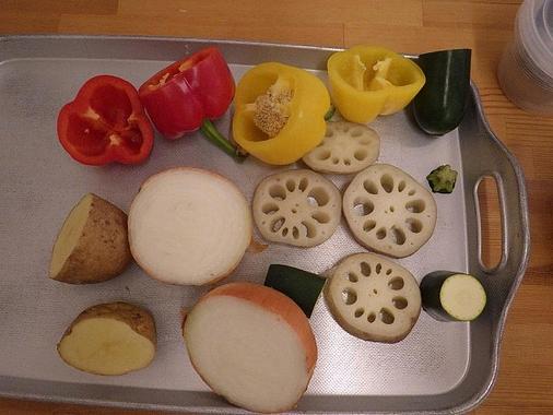 野菜スタンプで遊んだよ