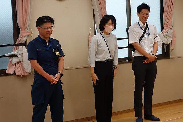 おまわりさんがきた！
