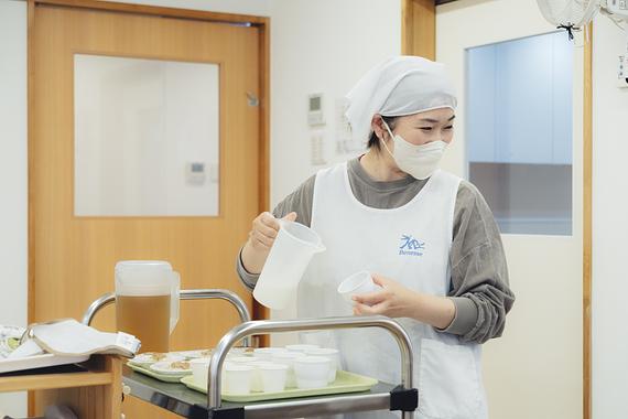 こども達の笑顔のために、おいしい給食を